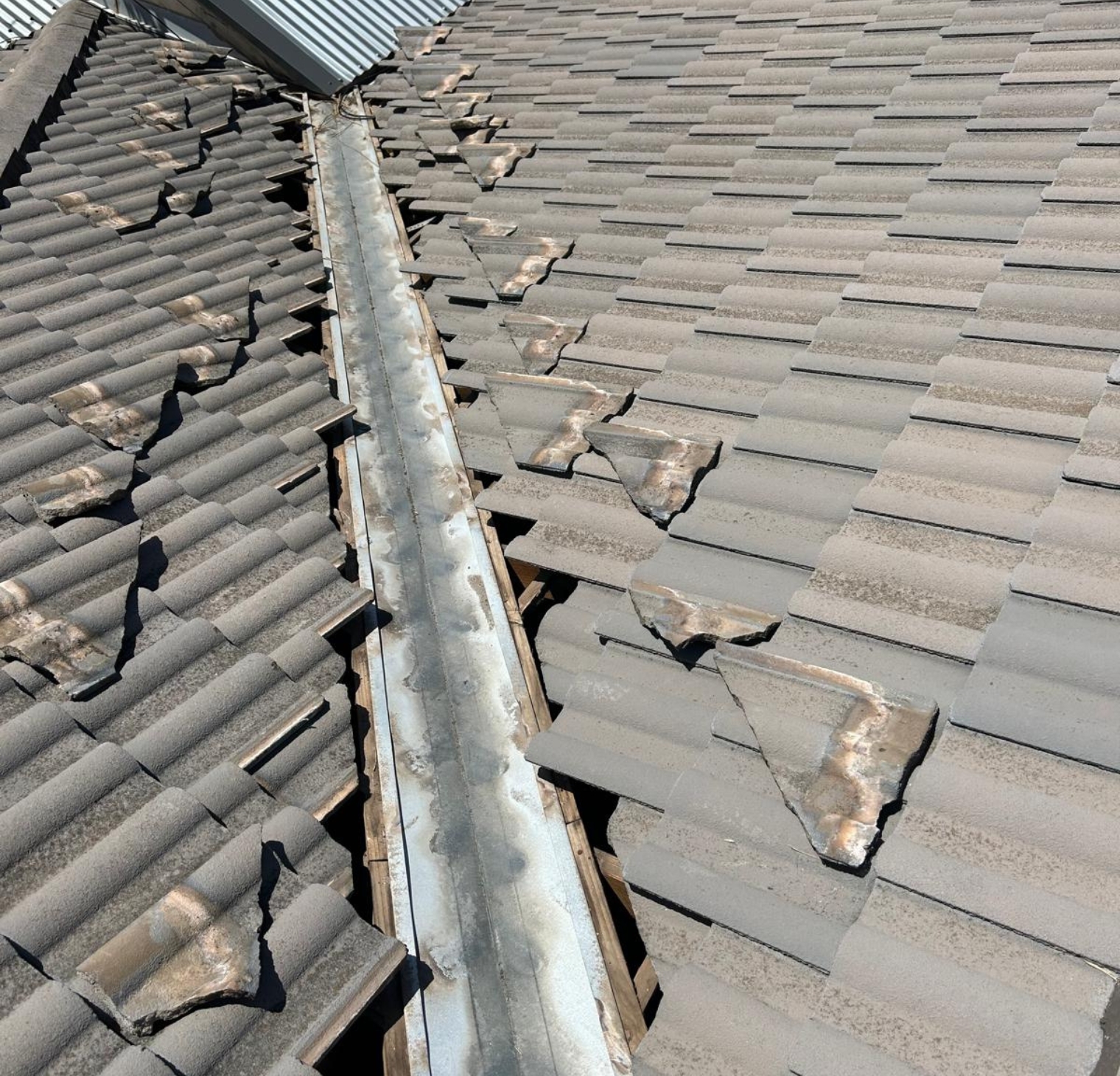 Roof Repairs Adelaide Skylight Roofing