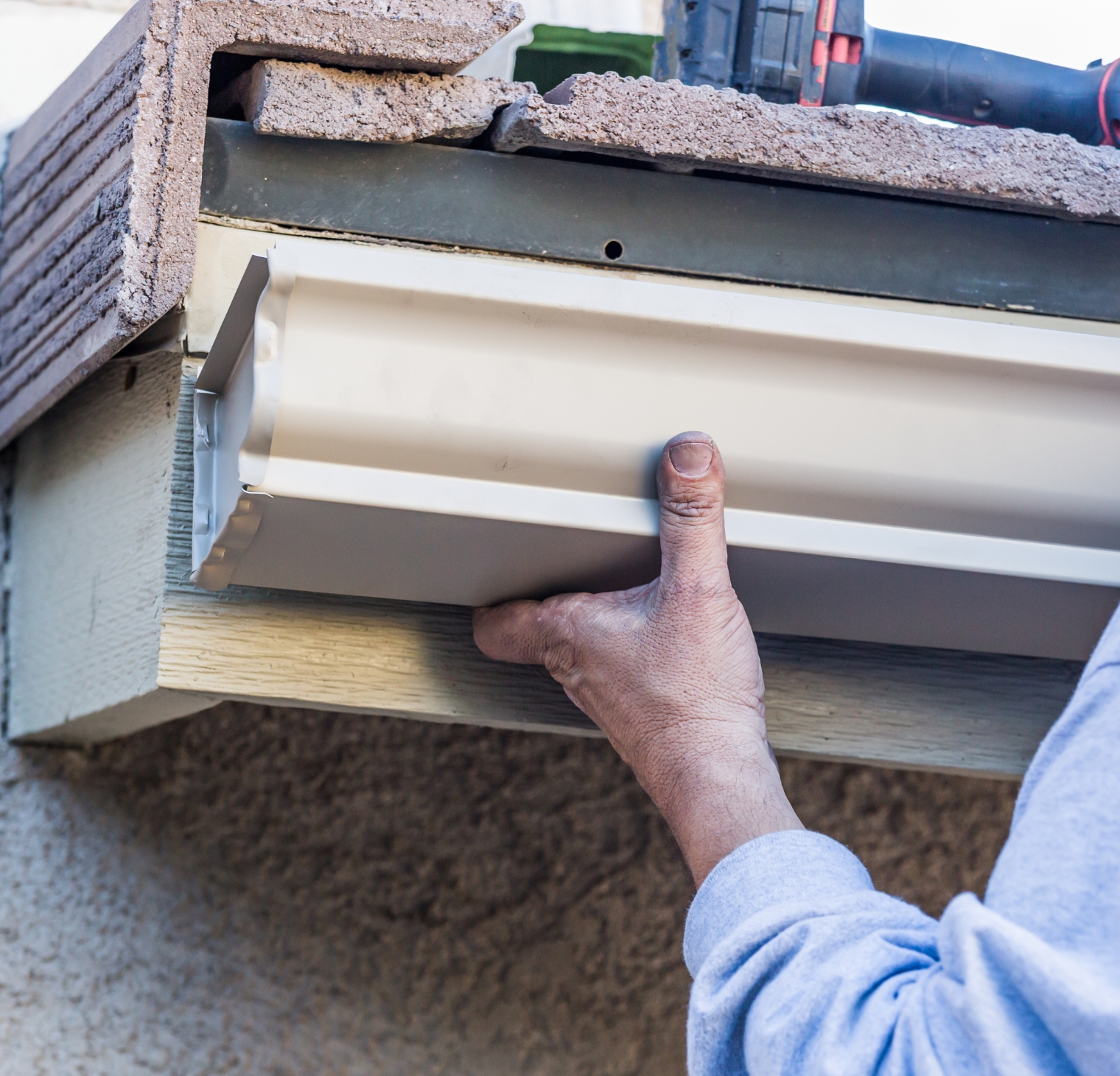 Skylight Roofing Gutter Replacement Adelaide